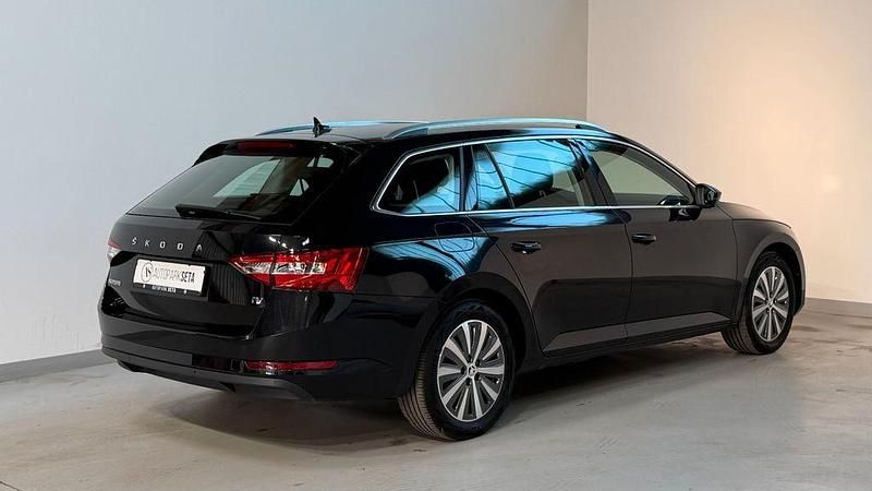Gebraucht Skoda Superb Ambition 218 PS (160 kW) 2020 Schwarz Kombi