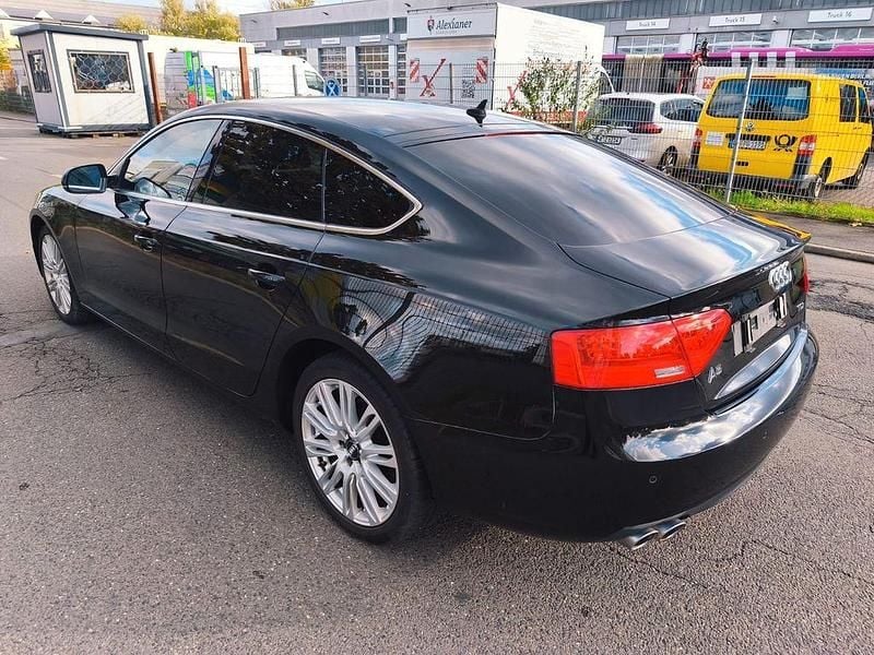 Schwarz Gebraucht 2016 Audi A5 Sportback Kleinwagen | 17.500 € (Superpreis) - Bild 1/4