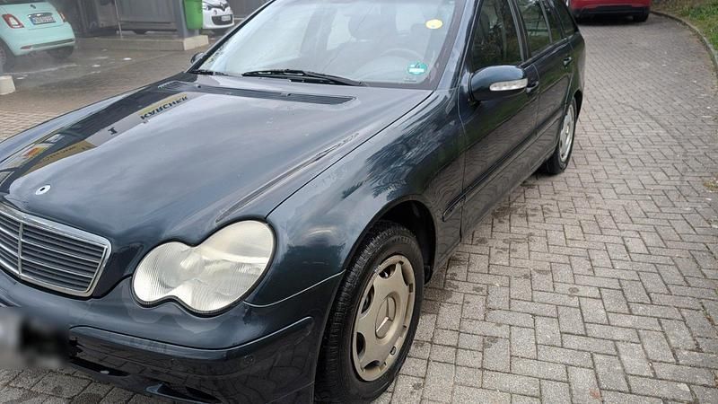 Gebraucht Mercedes C180 149 PS (109 kW) 2003 Kombi