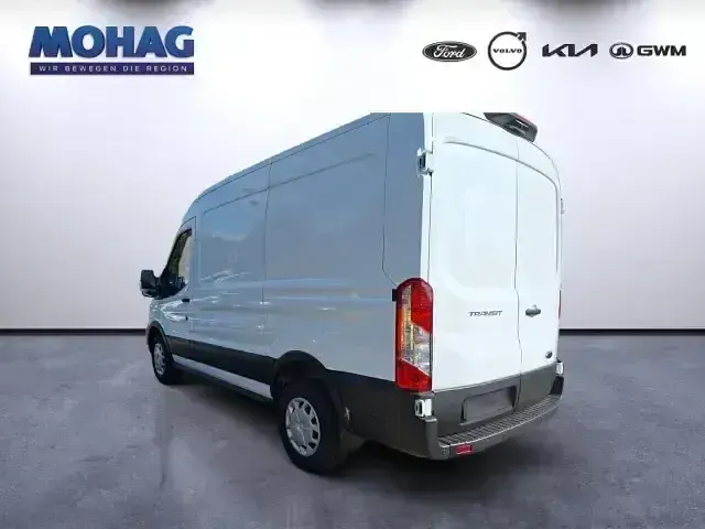 Gebraucht Ford Transit Trend 131 PS (96 kW) 2023 Weiss Van