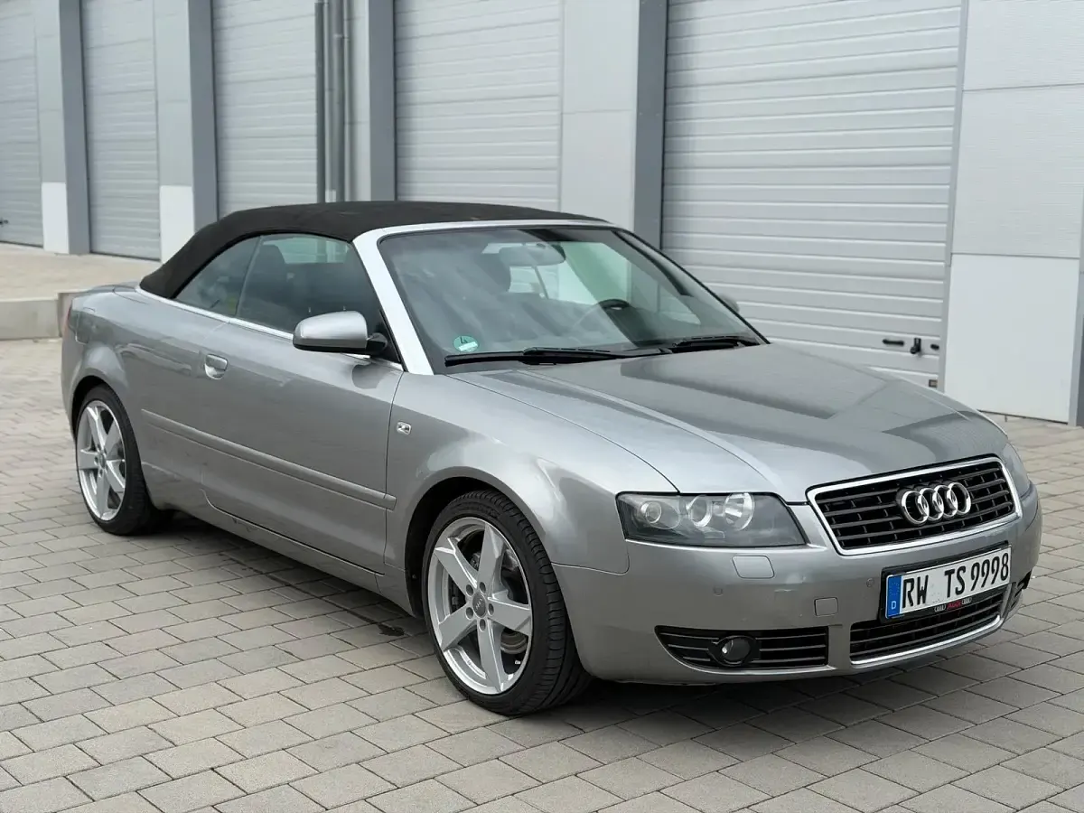 Occasion Audi A4 Cabriolet 163 ch (119 kW) 2003 Gris Cabriolet