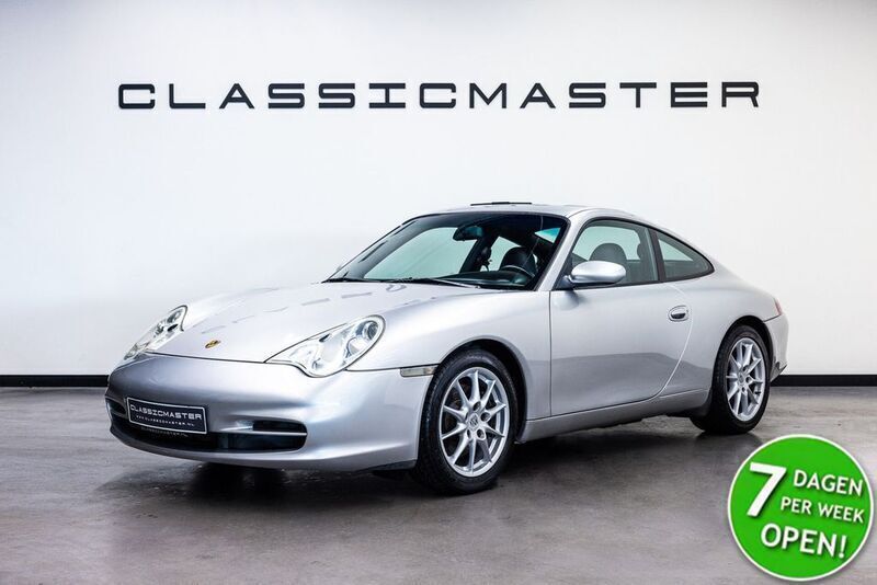 Silber Gebraucht 2002 Porsche 911 Carrera Coupé | 37.996 € (Fairer Preis) - Bild 1/4