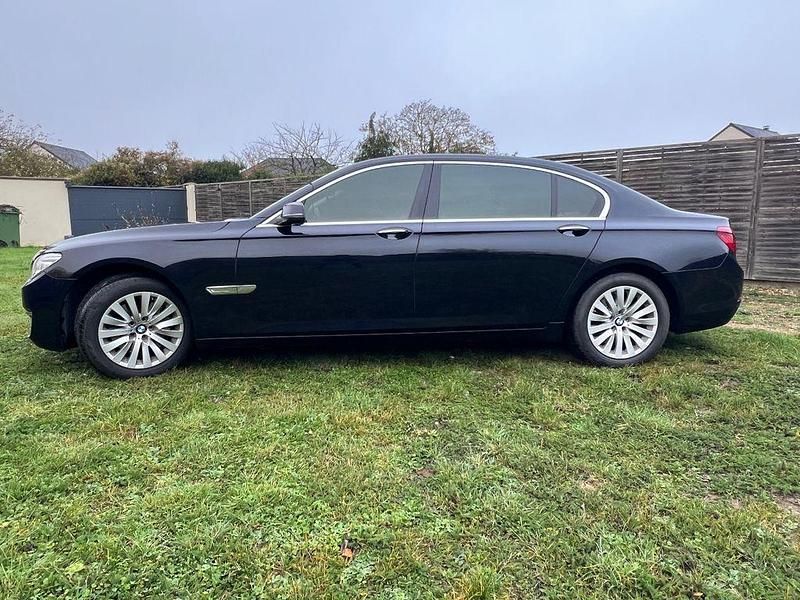 Gebraucht BMW ActiveHybrid 7 Exclusive 354 PS (260 kW) 2015 Schwarz Limousine