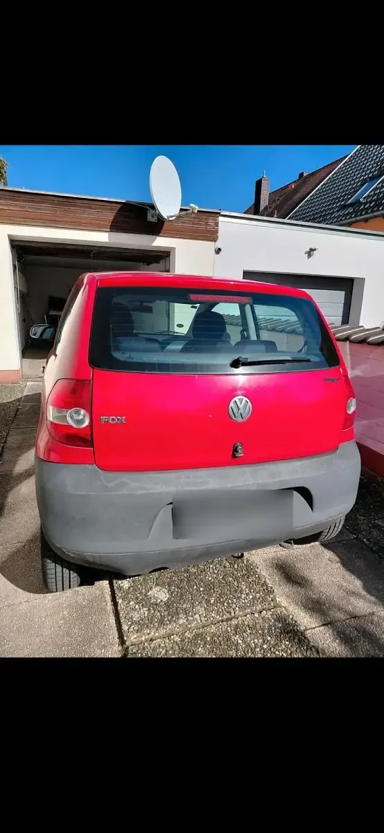 Gebraucht VW Fox 55 PS (40 kW) 2006 Rot Kleinwagen