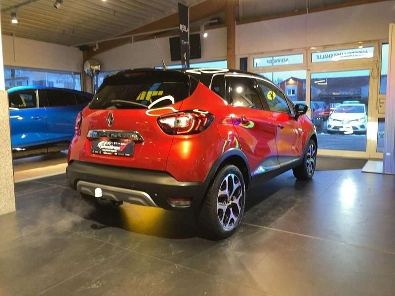 Gebraucht Renault Captur Intens 118 PS (86 kW) 2017 Rot SUV