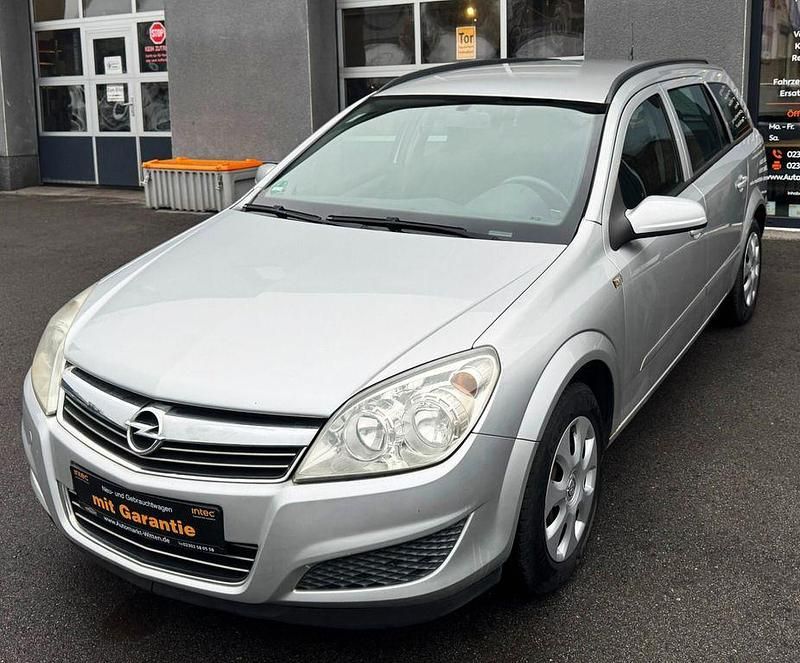 Gebraucht Opel Astra Edition 105 PS (77 kW) 2007 Silber Limousine