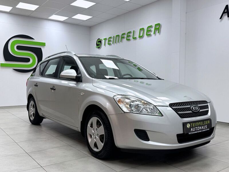 Silber Gebraucht 2009 Kia Ceed Sportswagon Kombi | 3.990 € (Fairer Preis) - Bild 1/4