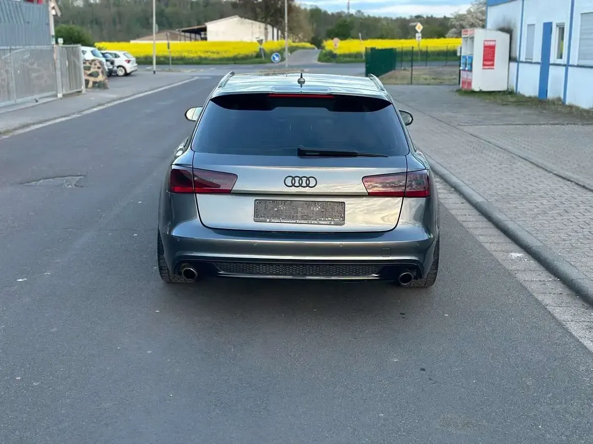Gebraucht Audi A6 313 PS (230 kW) 2013 Grau Kombi