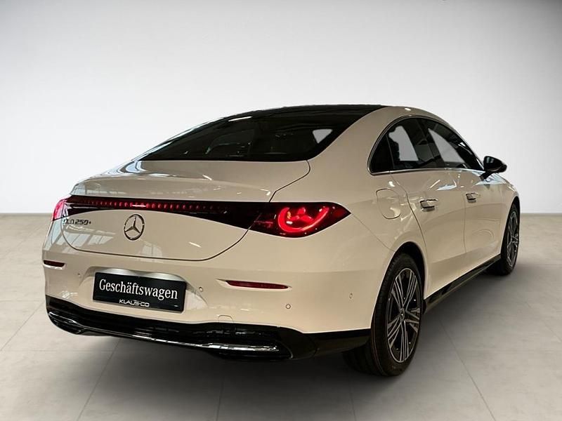 Gebraucht Mercedes CLA 250+ 200 kW (272 PS) 2025 Weiß Limousine