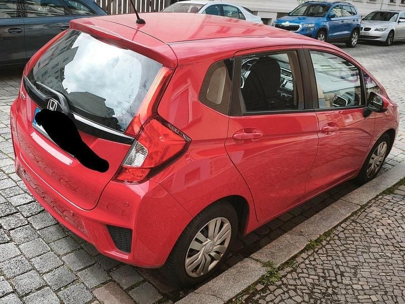 Gebraucht Honda Jazz Elegance 102 PS (75 kW) 2016 Rot Kleinwagen