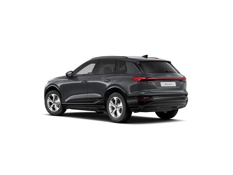 Neu Audi Q6 e-tron Ambiente 185 kW (252 PS) 2026 Grau SUV