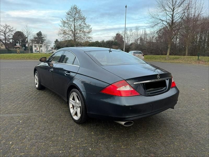 Gebraucht Mercedes CLS500 306 PS (225 kW) 2005 Schwarz Coupé
