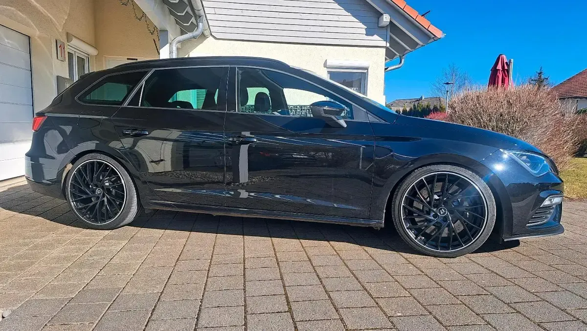 Gebraucht Seat Leon ST CUPRA 300 PS (220 kW) 2020 Schwarz Kombi