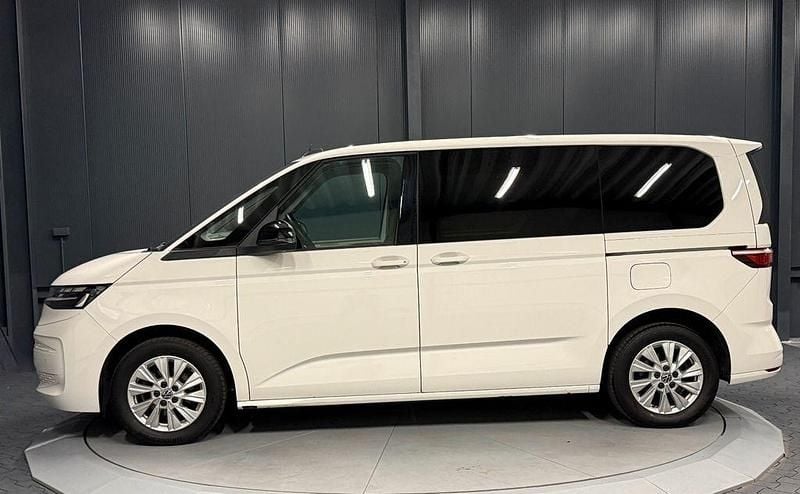 Gebraucht VW Multivan 150 PS (110 kW) 2022 Weiß Van