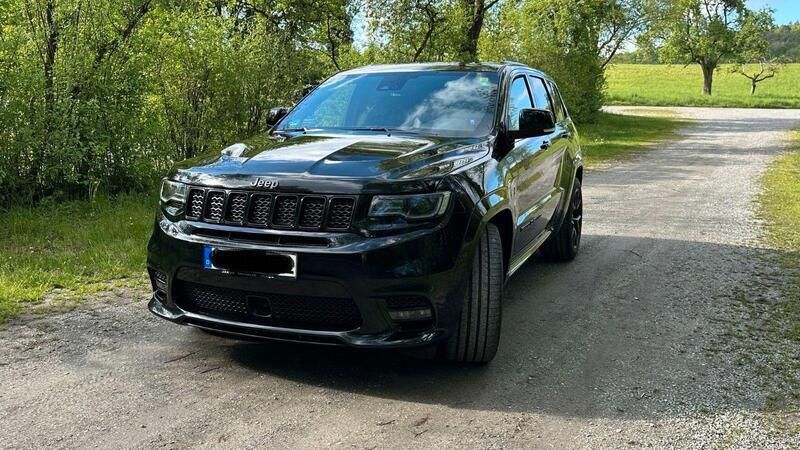 Schwarz Gebraucht 2019 Jeep Grand Cherokee SRT SUV | 46.700 € (Teuer) - Bild 1/4