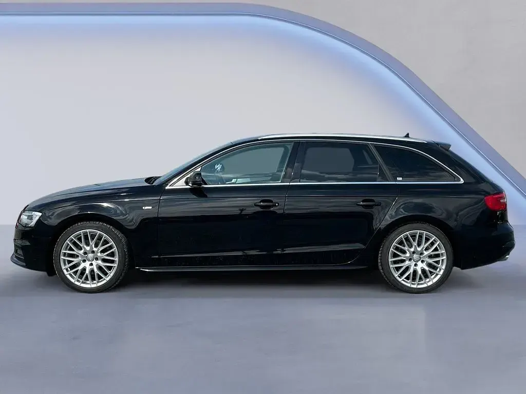 Gebraucht Audi A4 S-Line 150 PS (110 kW) 2015 Schwarz met Kombi