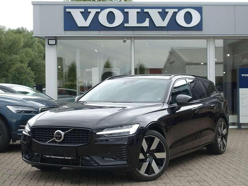 Onyx black Gebraucht 2024 Volvo V60 Plus Kombi | 44.900 € (Etwas zu teuer) - Bild 1/4