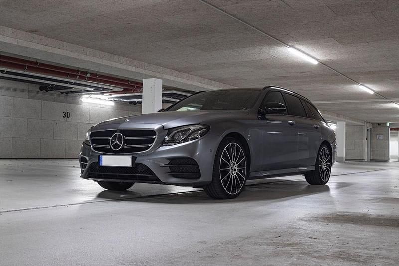 Gebraucht Mercedes E400 AMG 340 PS (250 kW) 2019 Grau Kombi