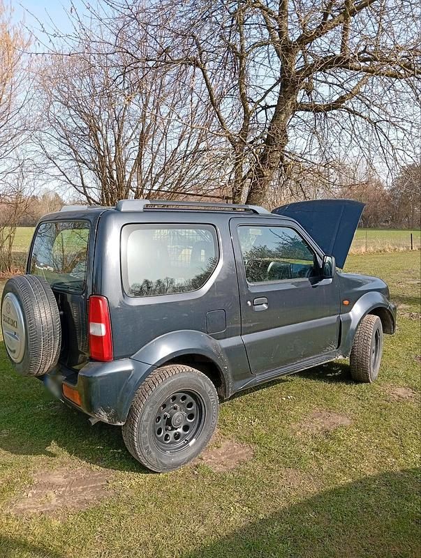 Gebraucht Suzuki Jimny 82 PS (60 kW) 2004 Schwarz SUV