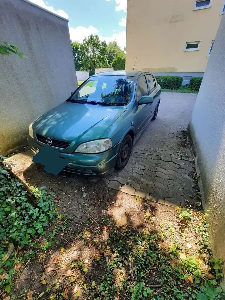 Gebraucht Opel Astra 101 PS (74 kW) 1998 Grün Limousine