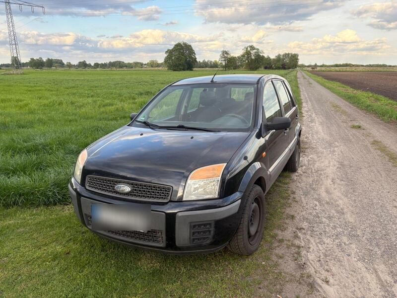 Schwarz Gebraucht 2007 Ford Fusion Limousine | 750 € (Fairer Preis) - Bild 1/4