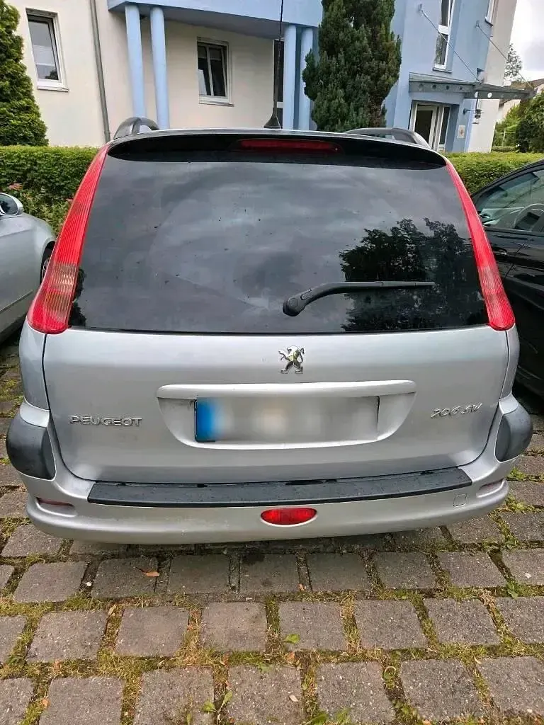 Gebraucht Peugeot 206 75 PS (55 kW) 2002 Silber Kleinwagen