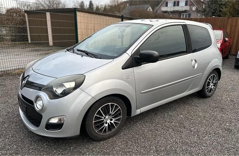 Second-hand Renault Twingo Dynamique 75 CP (55 kW) 2012 Argintiu Hatchback
