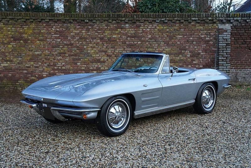 Grau Gebraucht 1964 Corvette Stingray Cabrio | 99.500 € - Bild 1/4