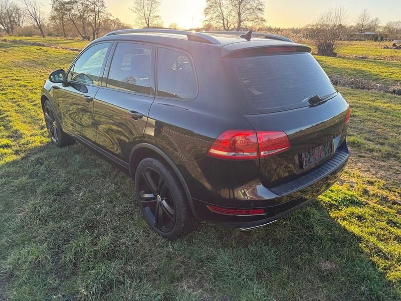 Gebraucht VW Touareg 239 PS (175 kW) 2010 Schwarz SUV
