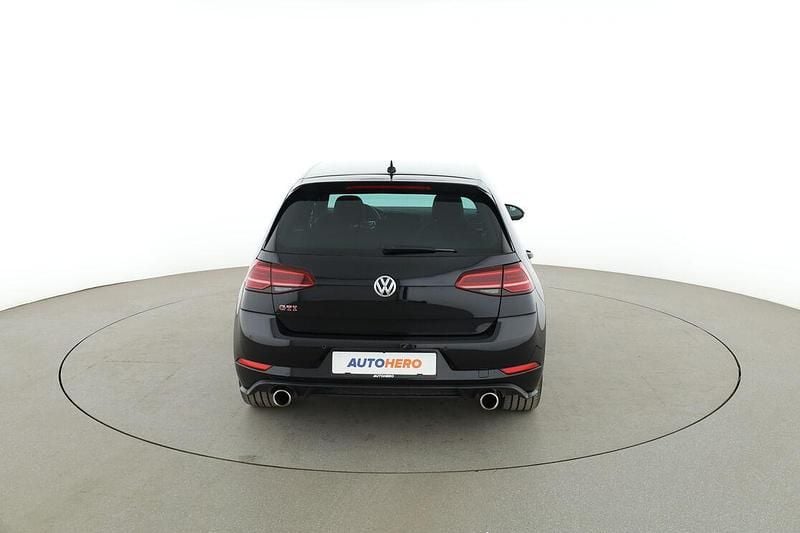 Używany VW Golf VII GTI 2019 Czarny Sedan/Limuzyna