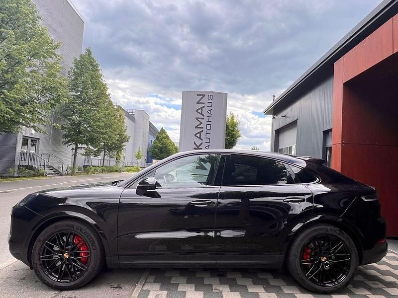 Schwarz Gebraucht 2024 Porsche Cayenne S SUV | 111.500 € - Bild 1/4