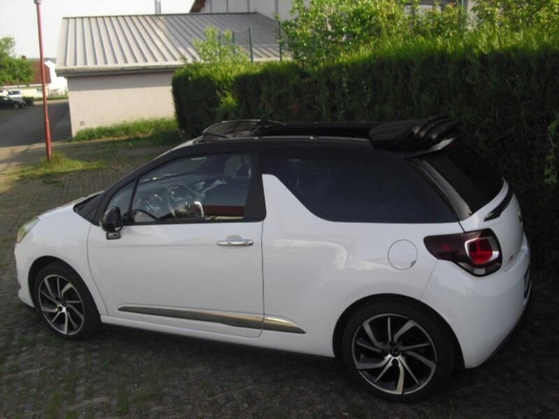 Weiß Gebraucht 2017 Citroën DS3 Cabriolet Cabrio | 8.999 € - Bild 1/4
