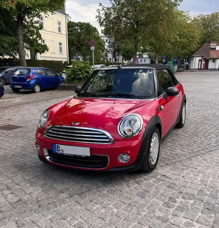 Gebraucht Mini One Cabriolet 98 PS (72 kW) 2013 Rot Cabrio