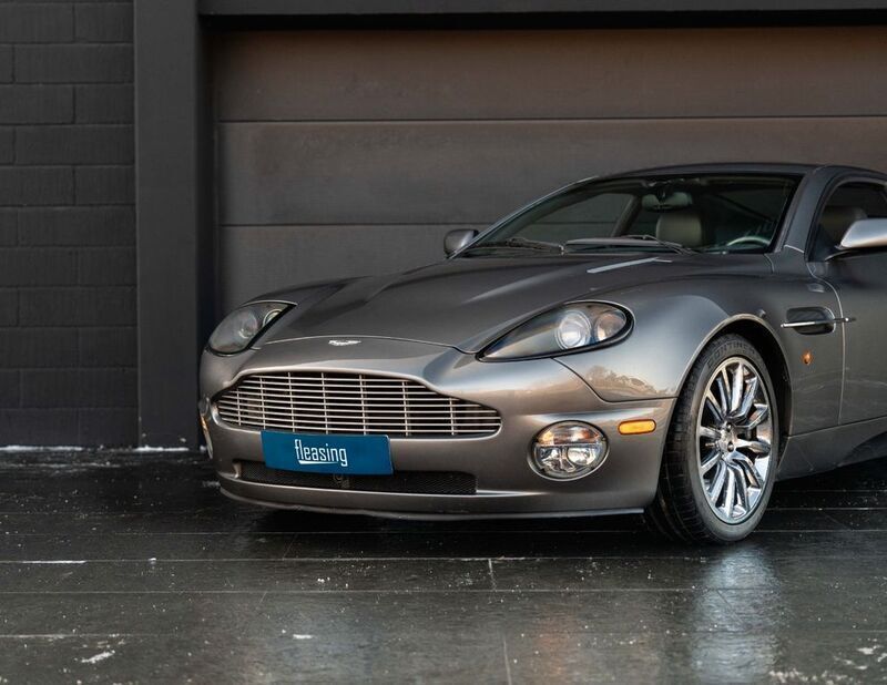 Gebraucht Aston Martin Vanquish 457 PS (336 kW) 2003 Silber Coupé