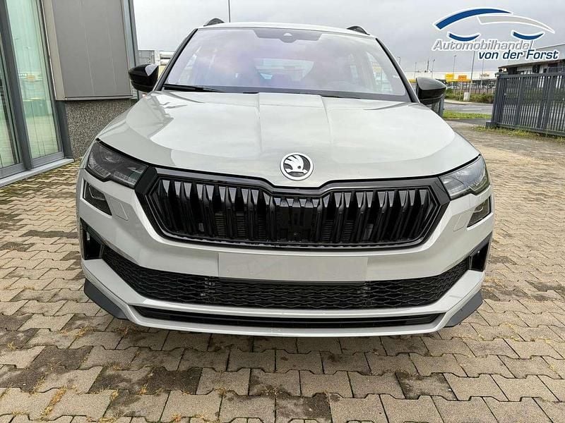Gebraucht Skoda Karoq SportLine 150 PS (110 kW) 2024 Wählbar SUV