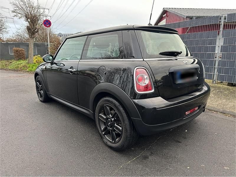 Second-hand Mini Cooper 95 CP (69 kW) 2013 Negru Hatchback