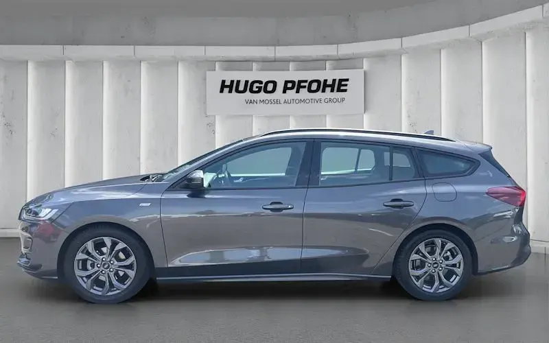 Gebraucht Ford Focus ST-Line 116 PS (85 kW) 2025 Grau Kombi