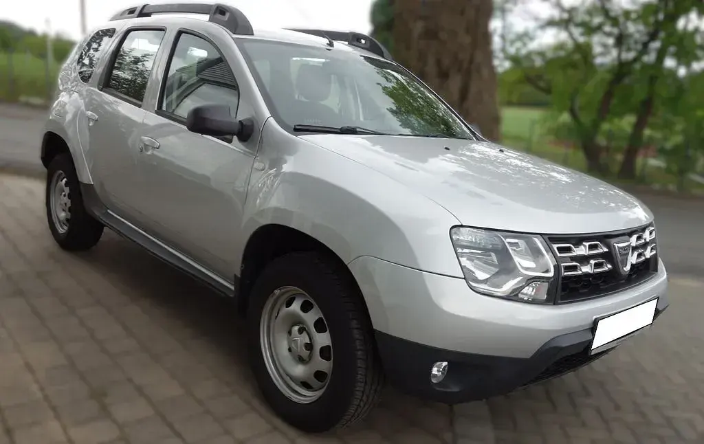 Gebraucht Dacia Duster Lauréate 125 PS (91 kW) 2014 Silber SUV