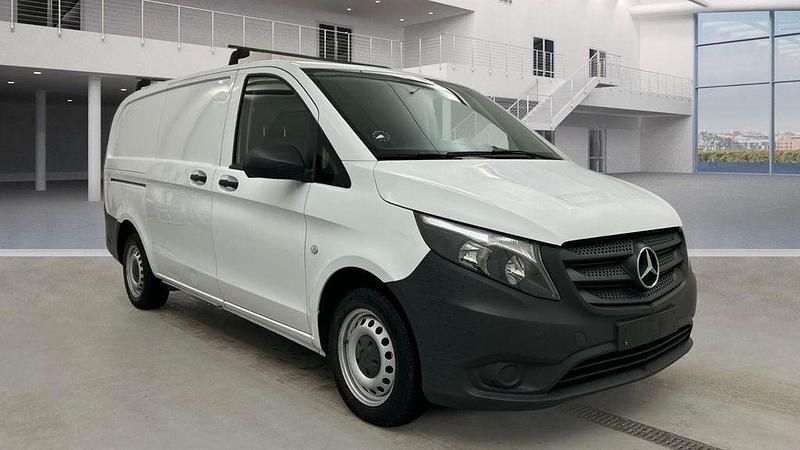 Gebraucht Mercedes Vito 136 PS (100 kW) 2020 Weiß Van