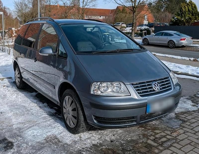 Gebraucht VW Sharan 116 PS (85 kW) 2010 Van / Kleinbus