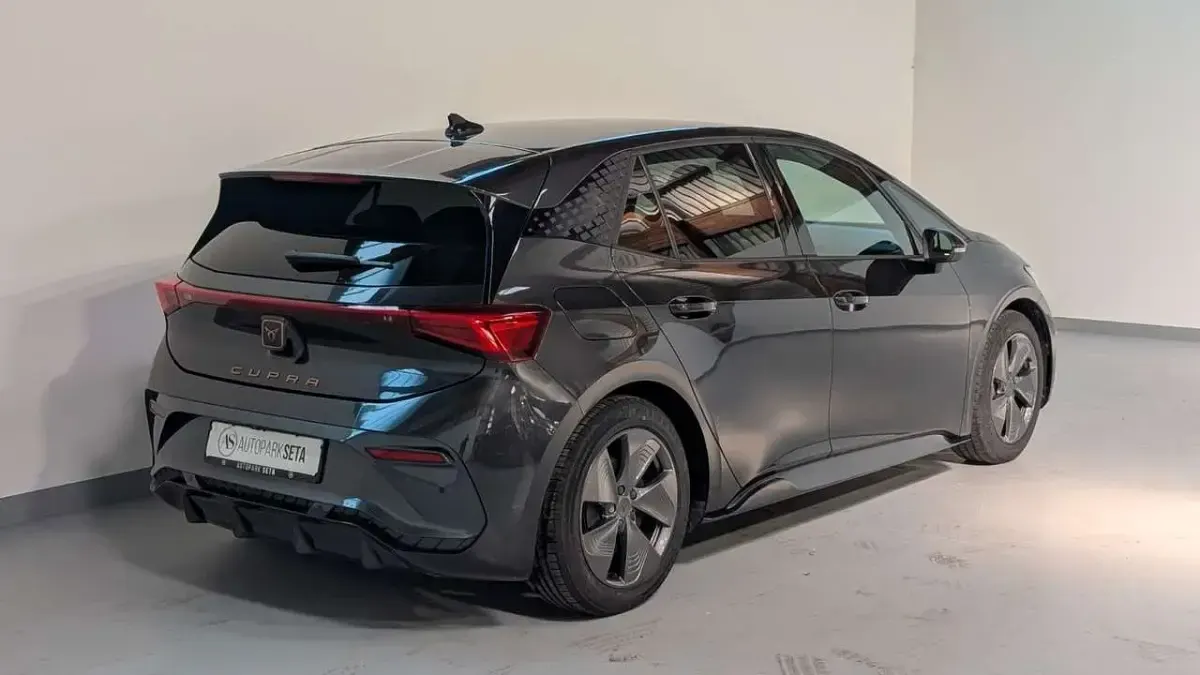 Gebraucht Cupra Born 150 kW (204 PS) 2023 Grau Kleinwagen