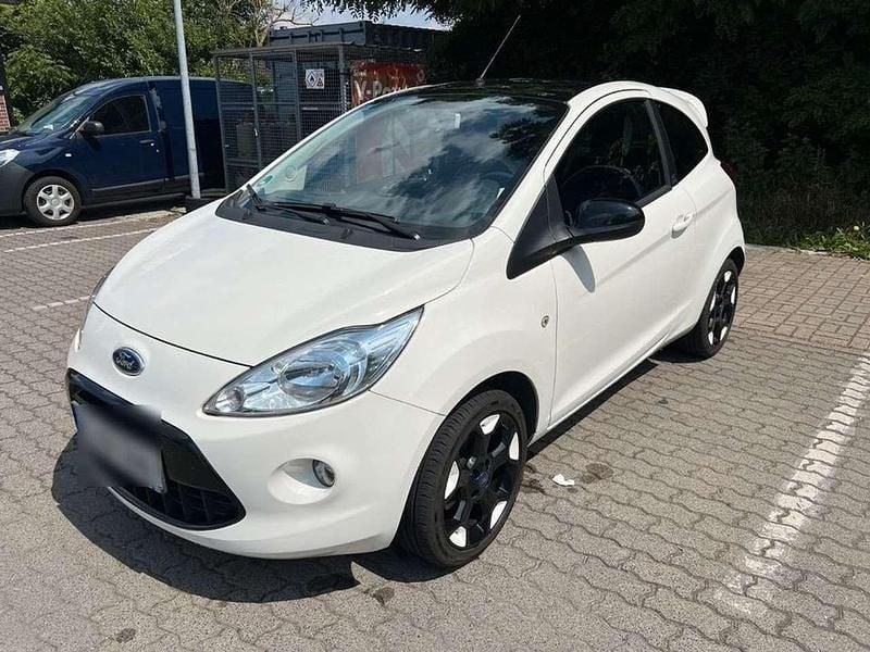 Gebraucht Ford Ka Titanium 69 PS (50 kW) 2015 Kleinwagen