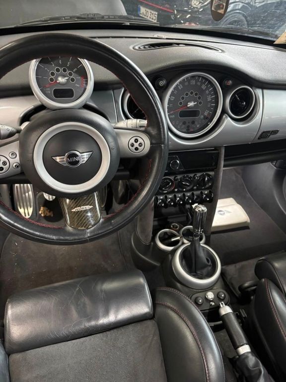 Gebraucht Mini John Cooper Works 218 PS (160 kW) 2006 Blau Kleinwagen