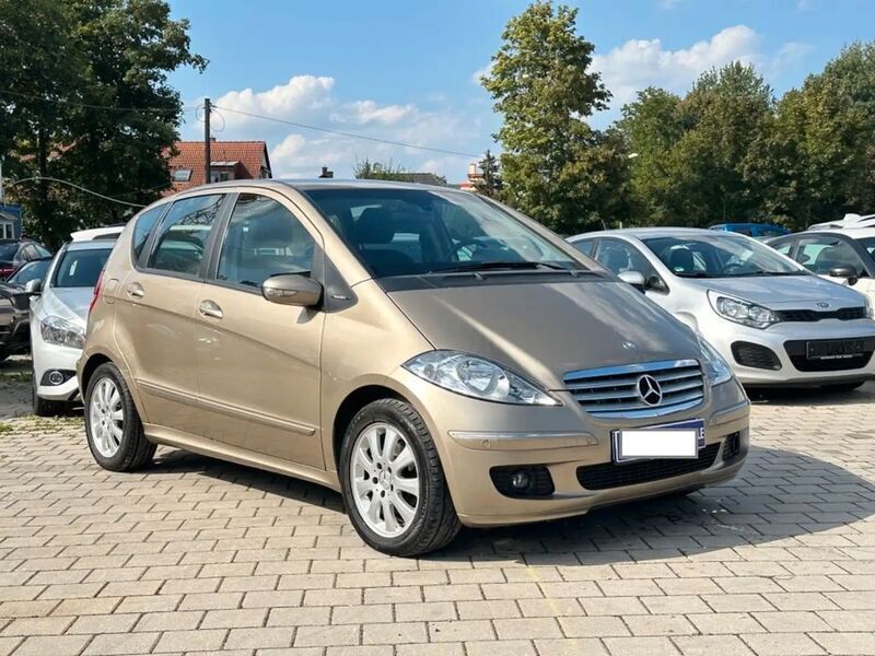 Gold Gebraucht 2006 Mercedes A200 Classic Limousine | 2.700 € (Fairer Preis) - Bild 1/4