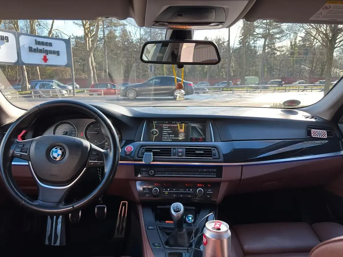 Gebraucht BMW 520 184 PS (135 kW) 2011 Andere farben Kombi