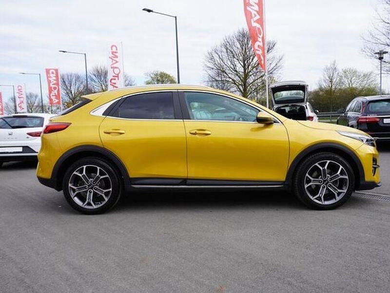 Gebraucht Kia XCeed 160 PS (117 kW) 2021 Gelb SUV