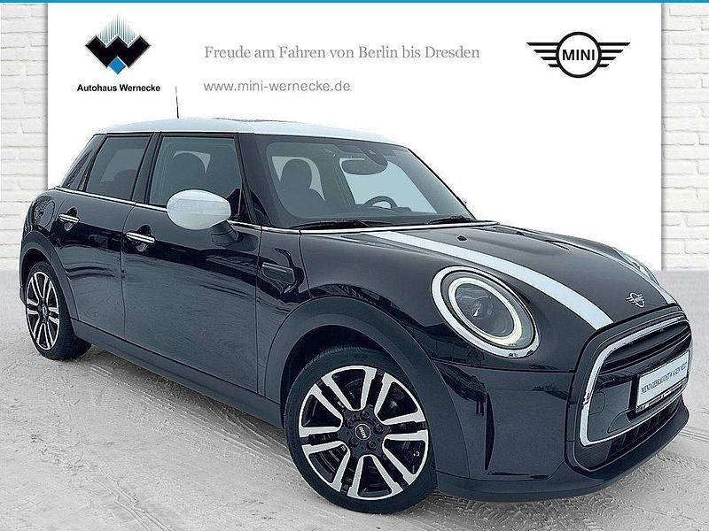 Gebraucht Mini Cooper 136 PS (100 kW) 2022 Schwarz Kleinwagen