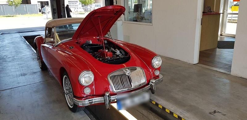 Second-hand MG MGA 80 CP (58 kW) 1961 Roșu Cabrio