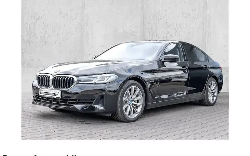Gebraucht BMW 520 Shadowline 184 PS (135 kW) 2022 Schwarz Limousine