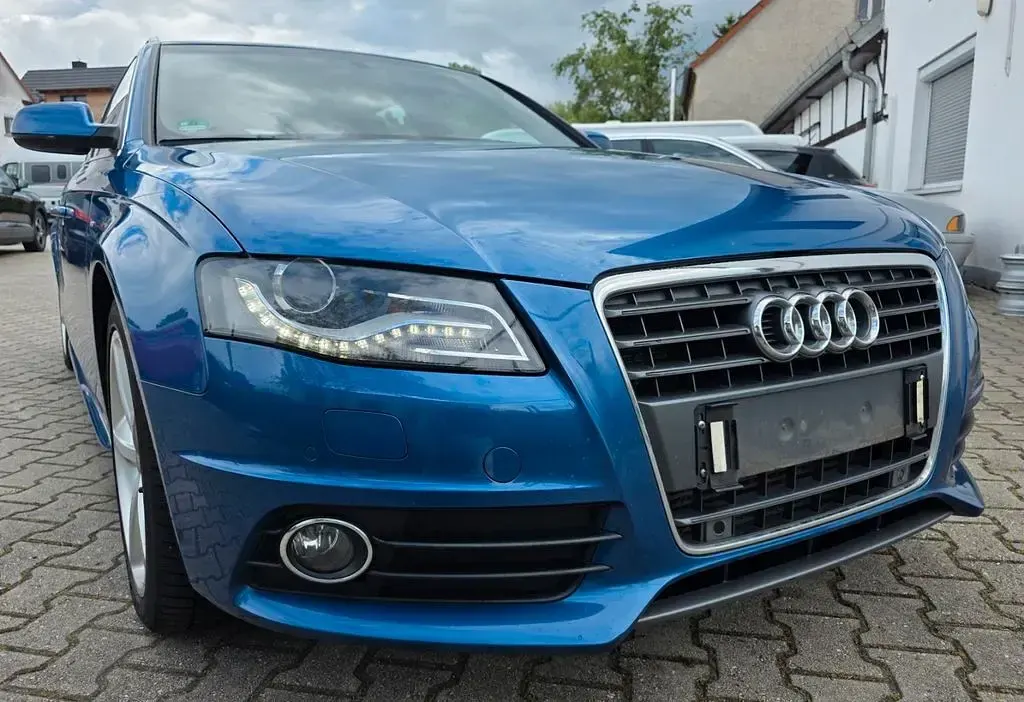 Gebraucht Audi A4 S-Line 190 PS (139 kW) 2010 Blau Kombi